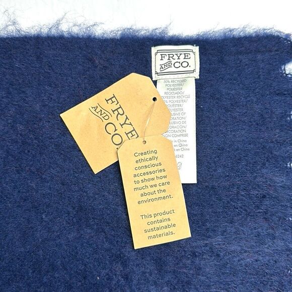 NWT Frye and Co. Chunky Fringed Scarf Oversized Blue Taupe Red - Picture 8 of 10